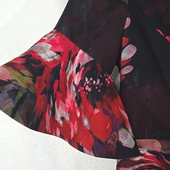 Trina Turk Black Dress Red Floral Bell Sleeves Lined Career Party Event , 10 - Picture 5 of 9